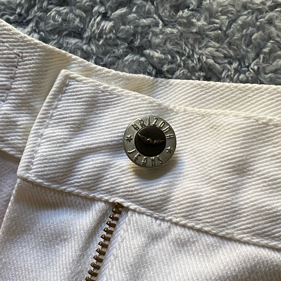 Arizona High-Rise White Denim Shorts - Picture 3 of 8